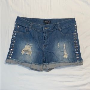 NWT Forever21 embellished Jean shorts